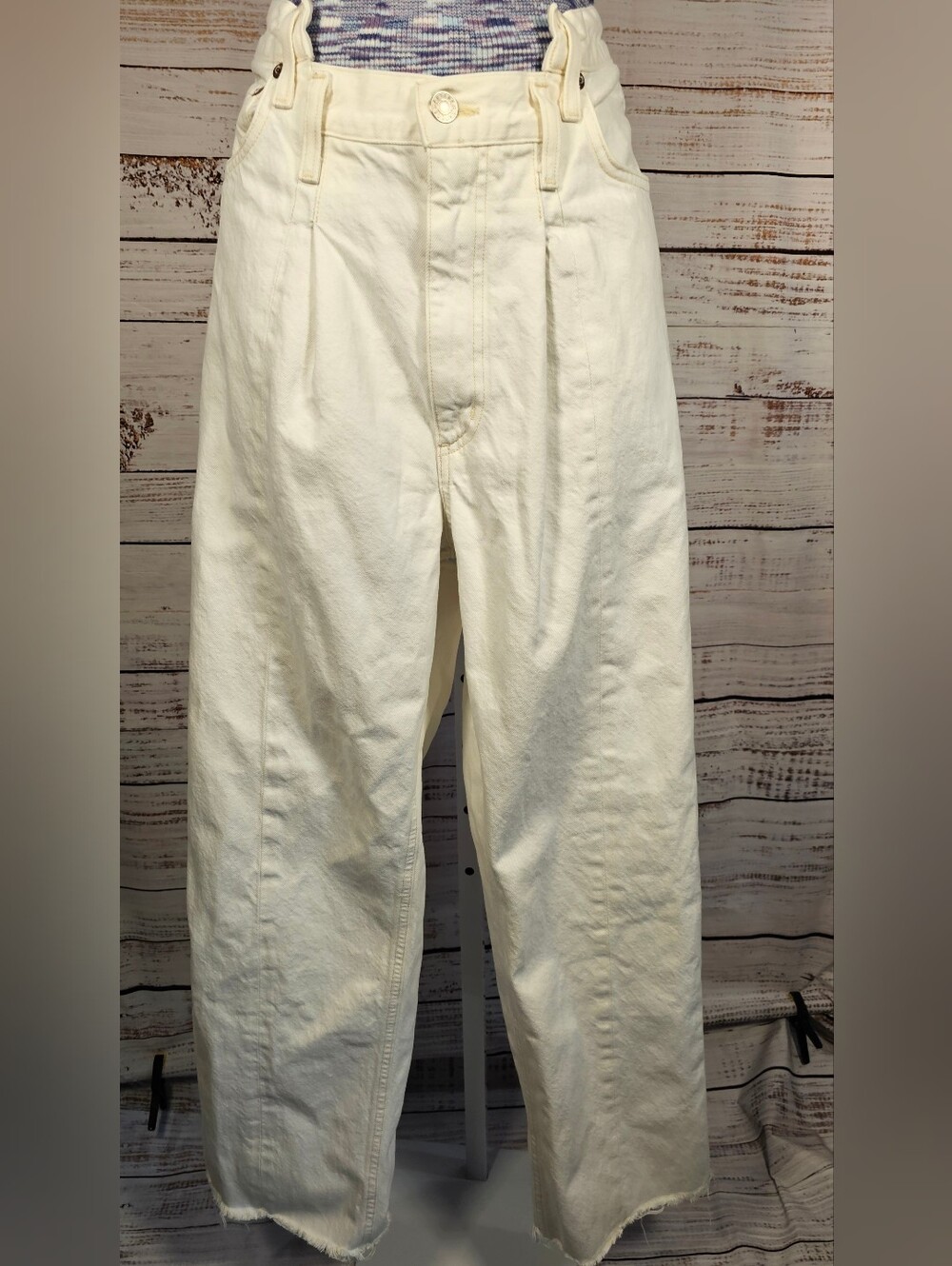AGOLDE Pieced Angled High Rise Wide Leg Jeans Size 27 Ivory Raw Hem